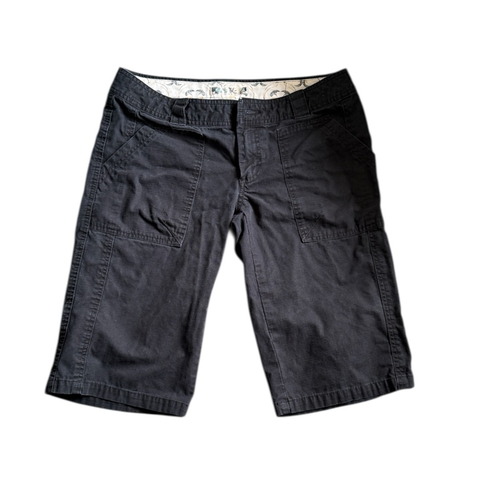 Y2K above knee cargo shorts